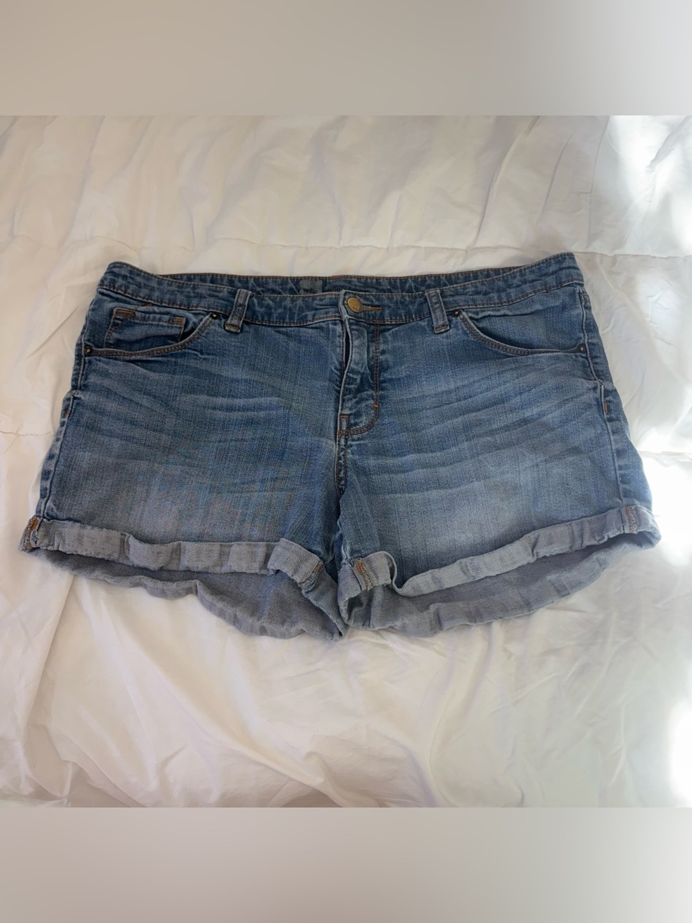 Classic Blue Denim Roll-Hem Women's Shorts